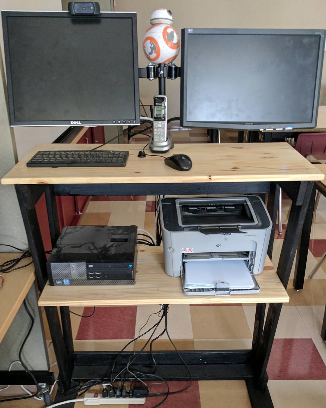 16 Homemade Standing Desk Designs & Ideas (for 2019)